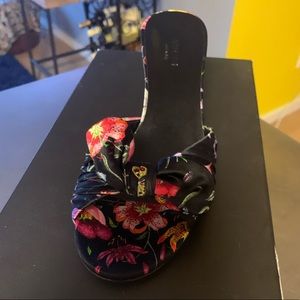 Gucci Sand Tess S Cuoio 1096 Raso Flora Small Nero